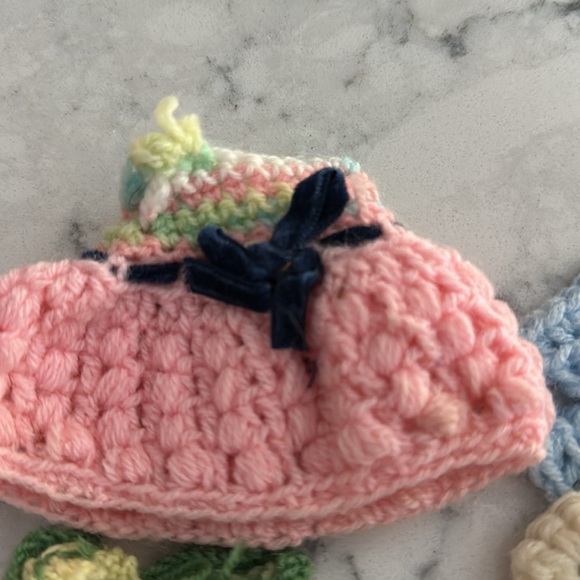 Doll with extras in Collector Hollie Hobbie Case - Picture 6 of 12